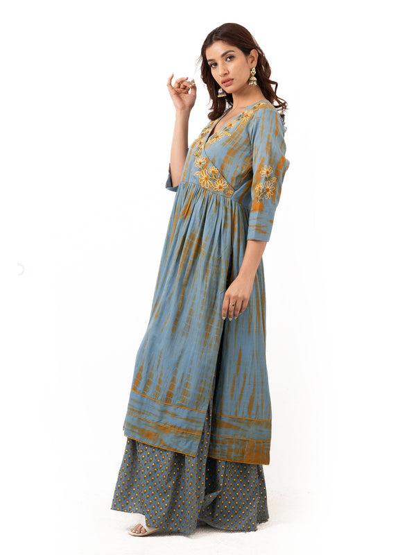 Dori embroidered mul cotton kurta with printed pants