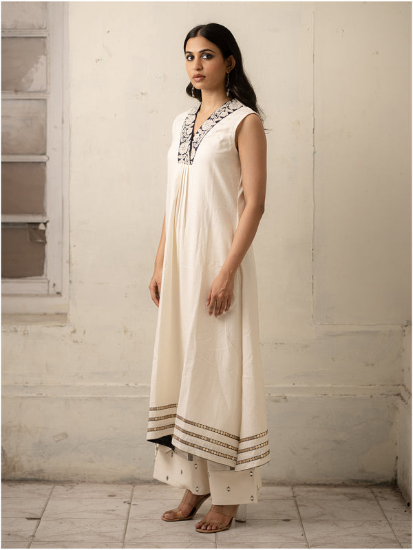 White Hand-Woven Cotton Kurti with Sequins, Embroidery with Pants
