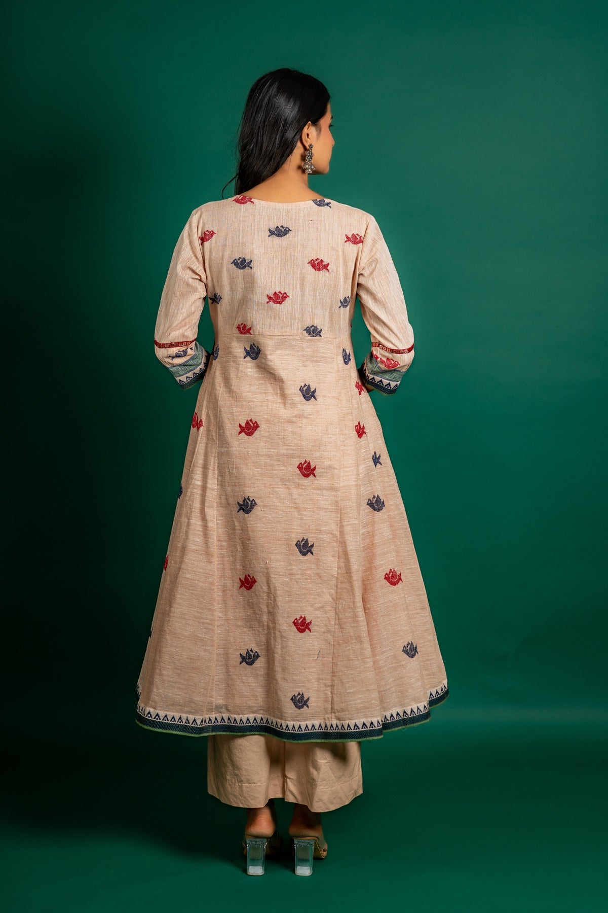 Handloom Kali top with indigo blue Kota dupatta with thread work, with simple detailing on the neck and sleeve