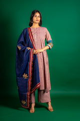 Onion shade panel top with detailing with kalamkari and thread work with nice blue chekes dupatta with patch work and cotton pant