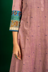 Onion shade panel top with detailing with kalamkari and thread work with nice blue chekes dupatta with patch work and cotton pant