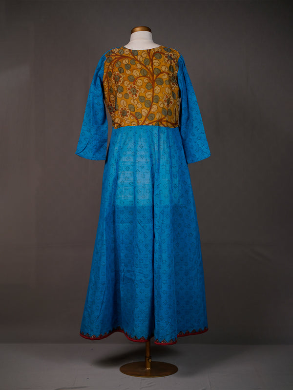 Blue Cotton Printed Long Kurti with Slit, Kalamkari Patch on Back