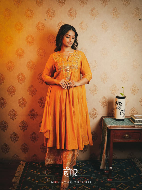 KESARI TOP